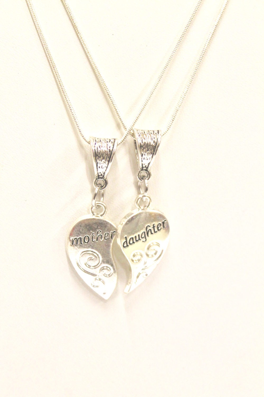 Mother and Daughter Necklace Set, Mother Daughter Gift Set, Gift For Her, Daughter Gift, Gift For Mom, Mom and Daughter Jewelry Set