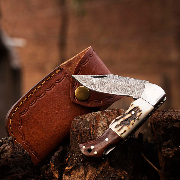 Damascus Pocket knife for Men, Groomsmen Damascus Folding Knife, Every Day Carry Knife , Damascus Knives, Gift For Him, Sexy Knife Gift